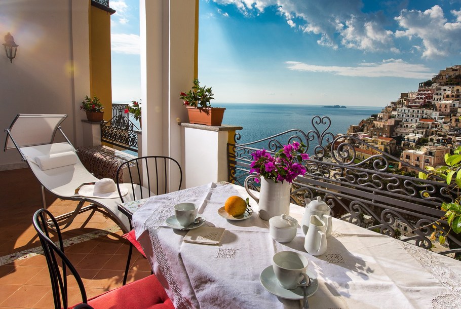 Италия балкон отель Позитано