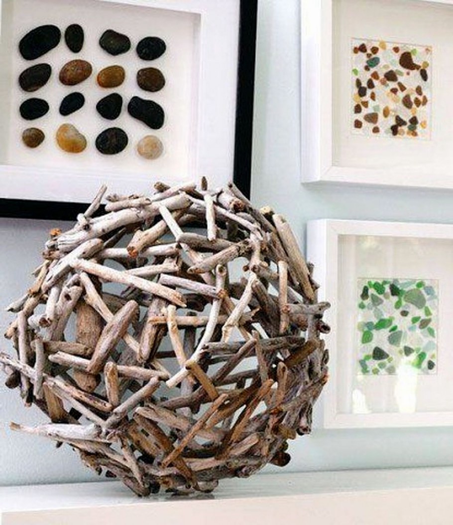 Декорации из веток деревьев