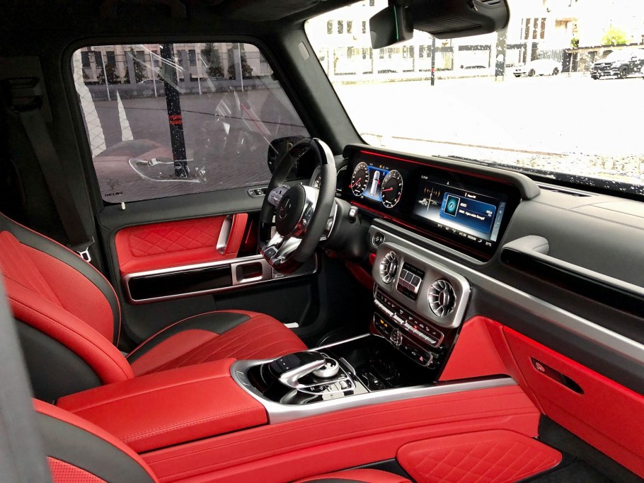 Мерседес АМГ G 63 салон