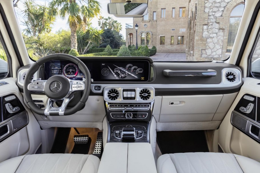 Mercedes Benz g63 AMG салон