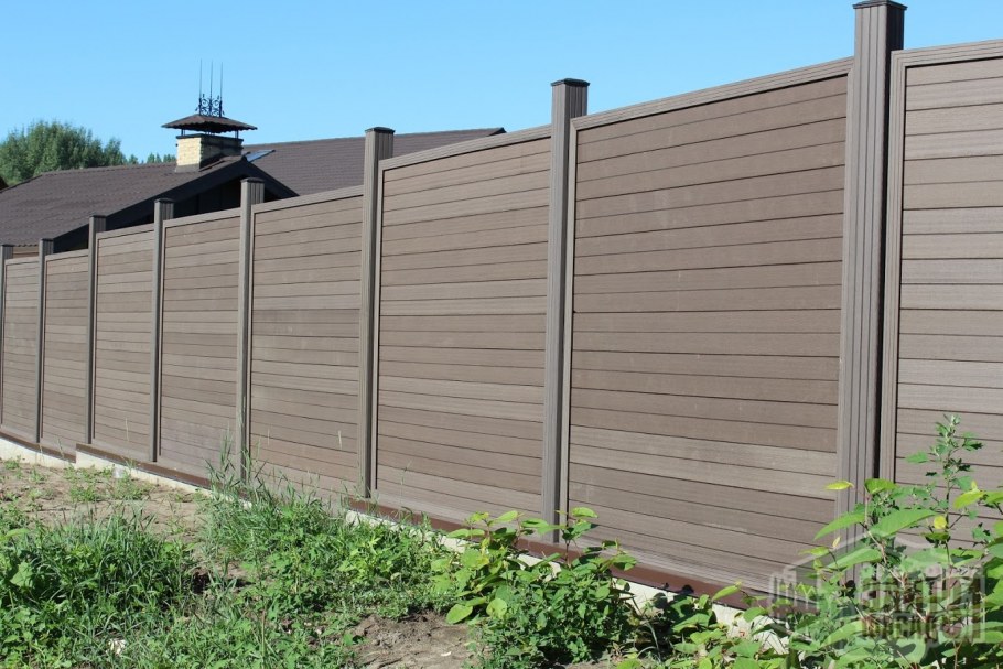 Глухой металлический забор