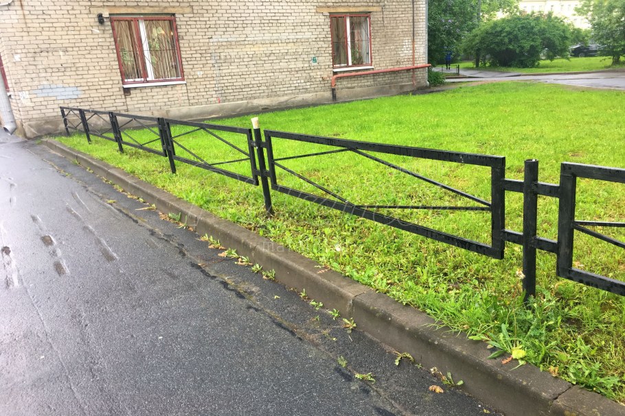 Ограждения металлические для газонов