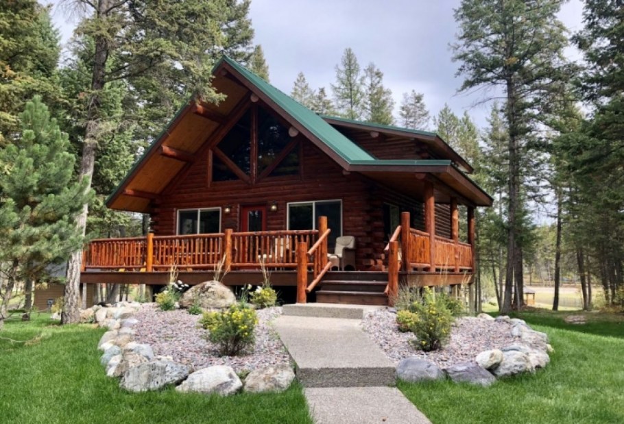 Красивый фасад дома