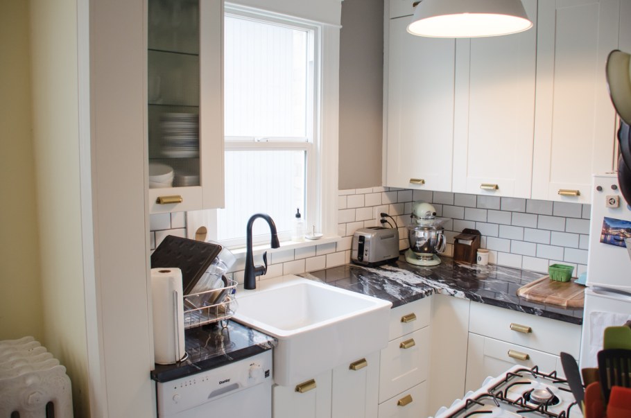 Белая кухня икеа 6 кв.м