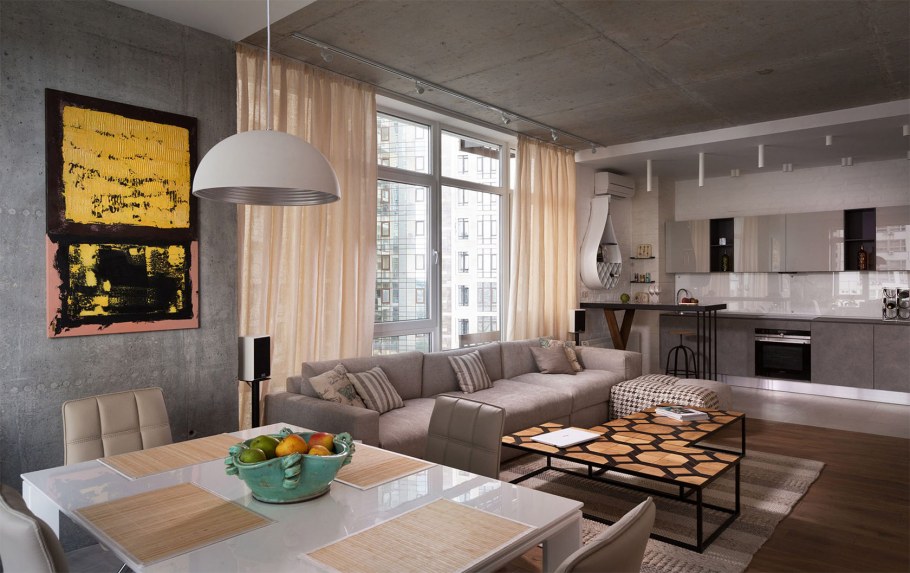 Кухня гостиная с большими окнами