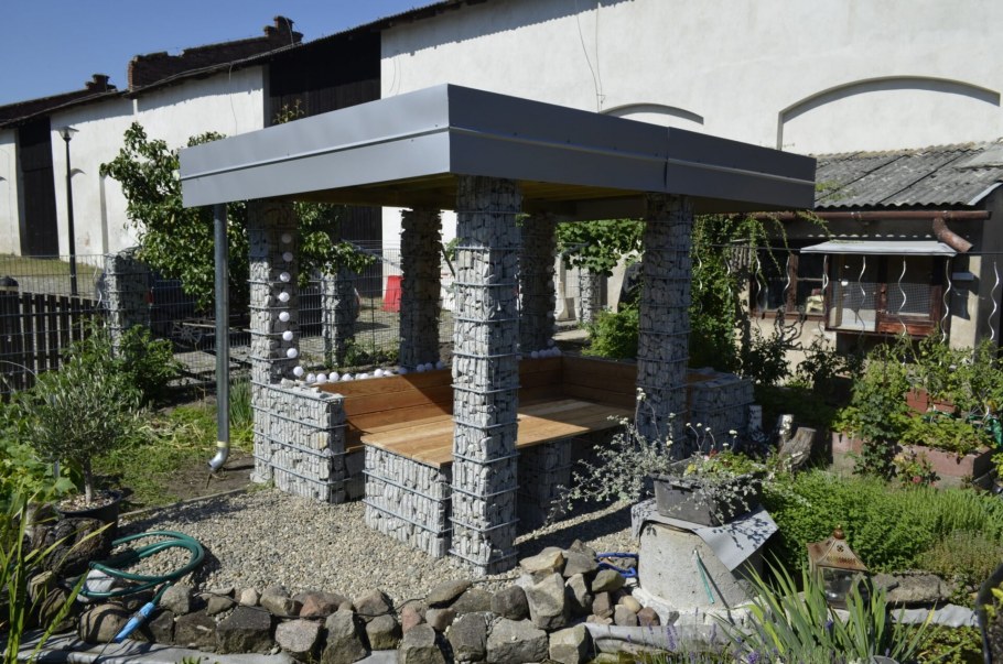 Беседка из габионов