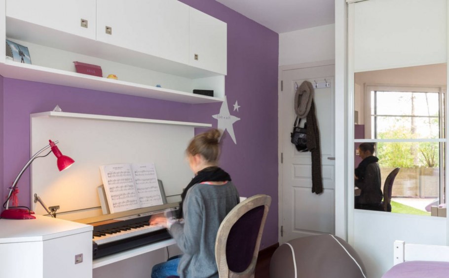 Пианино в детской комнате интерьер