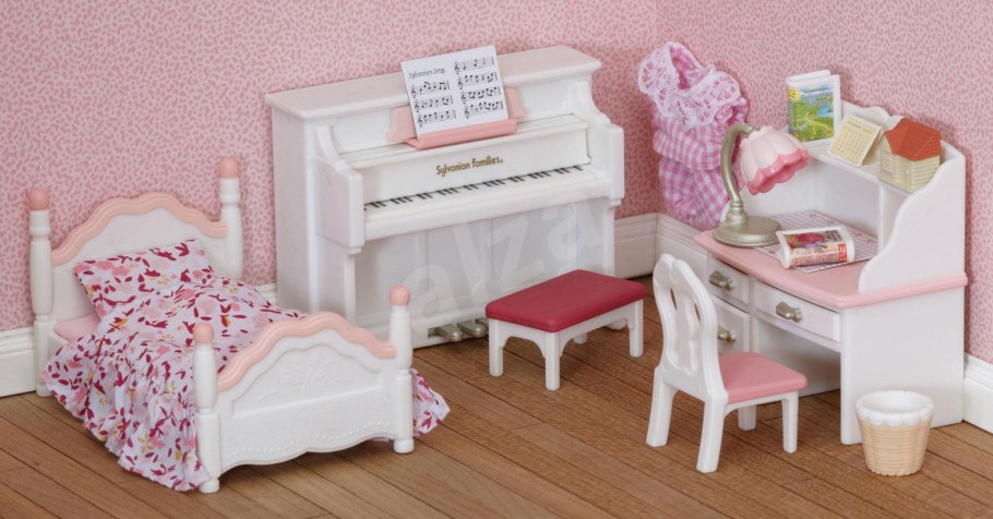 Детская бело розовая комната Сильвания Фэмили