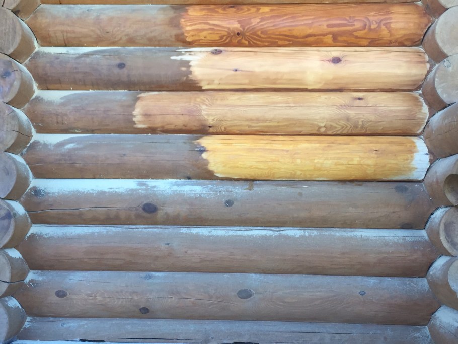 Краска для оцилиндрованного бревна