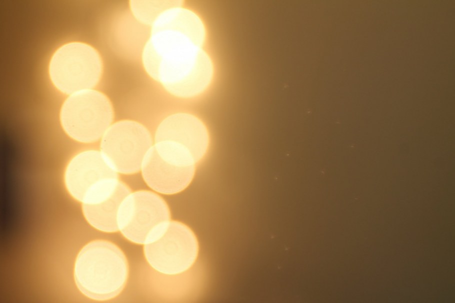 Светло золотой фон