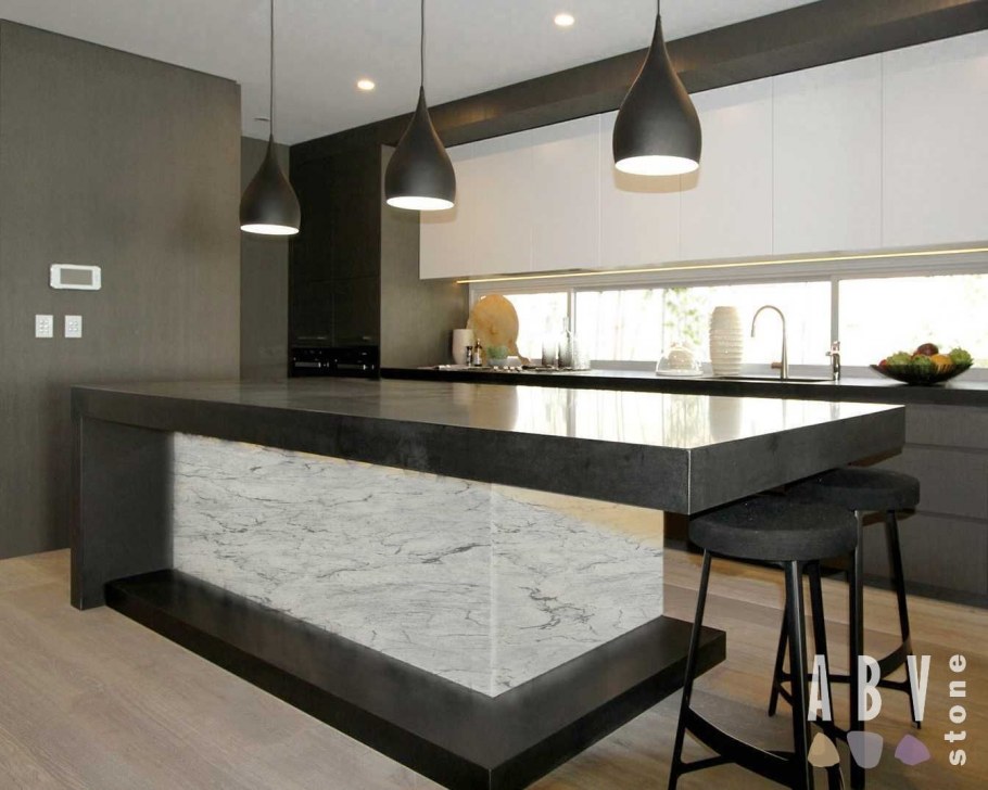 Мрамор Calacatta Borghini