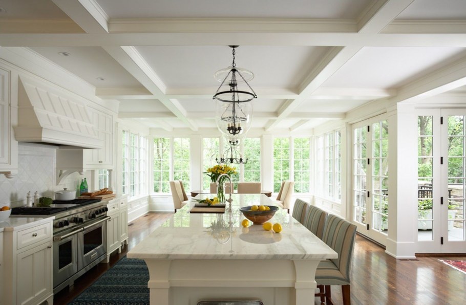 Кухни столовые с панорамным окном