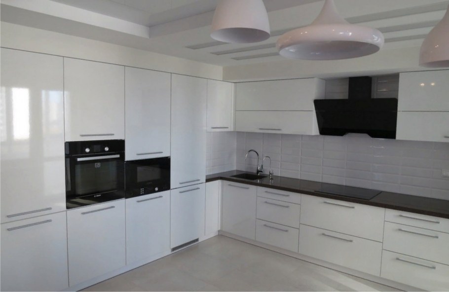 Пластик Арпа белый глянец