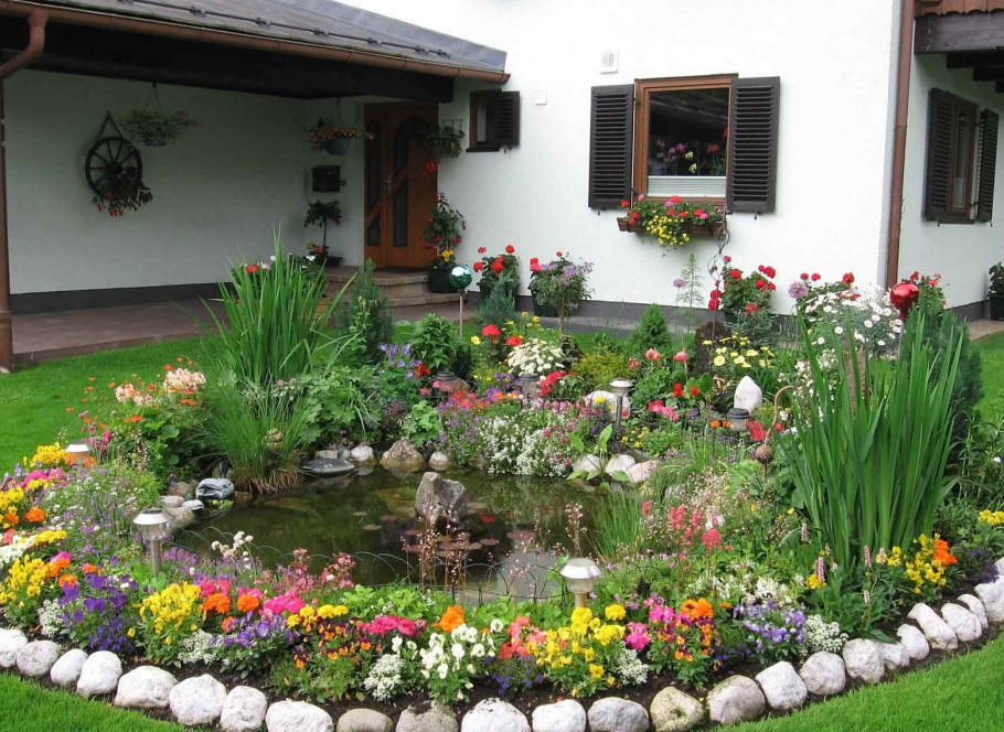 Клумбы на даче