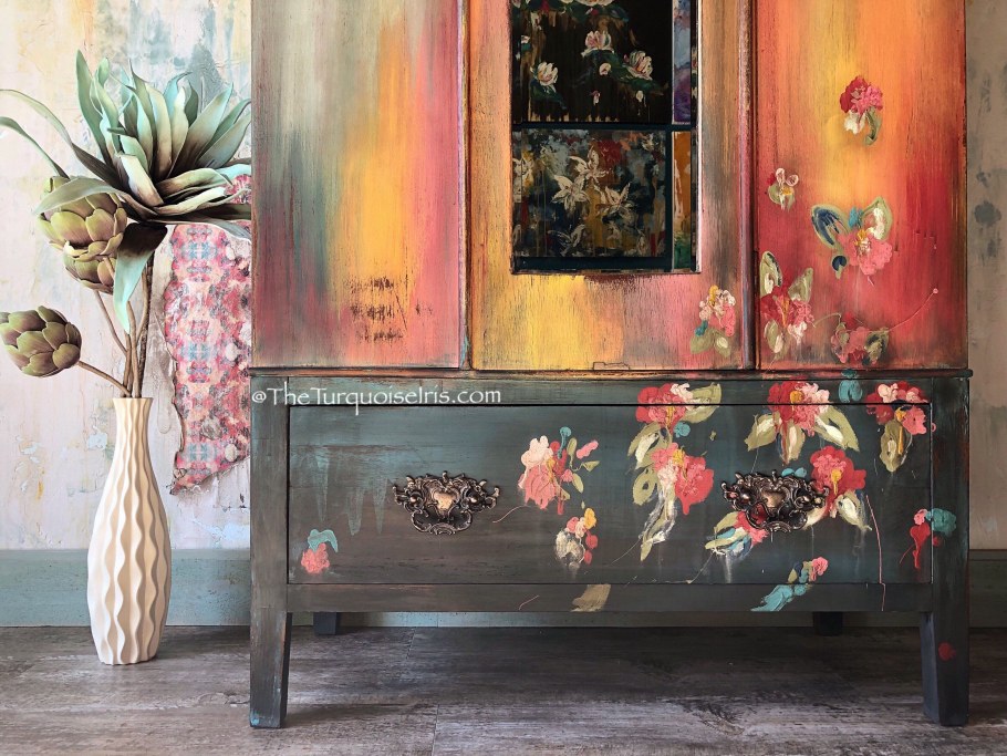 Роспись мебели акриловыми красками в стиле бохо