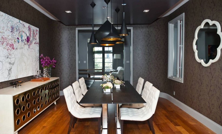 Чёрный потолок в интерьере