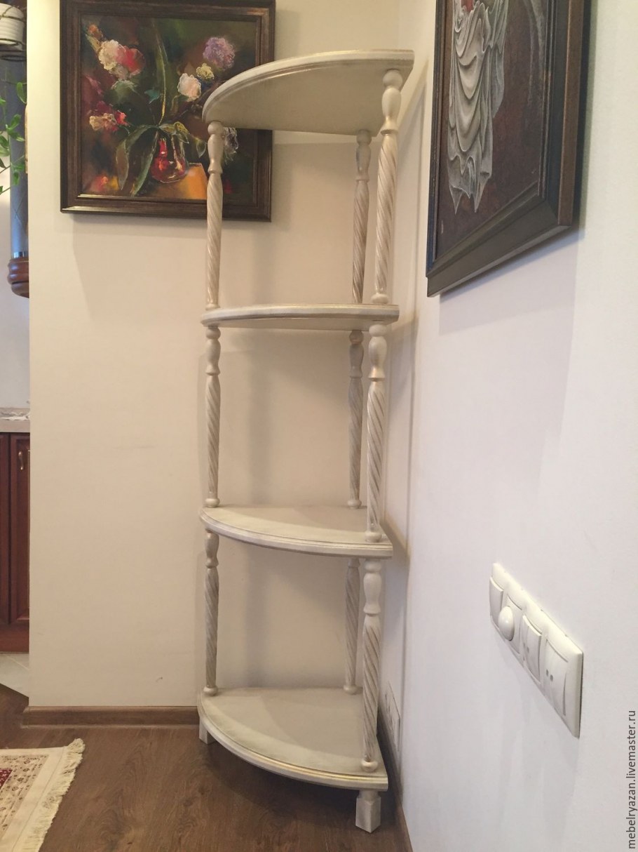 Этажерка угловая деревянная