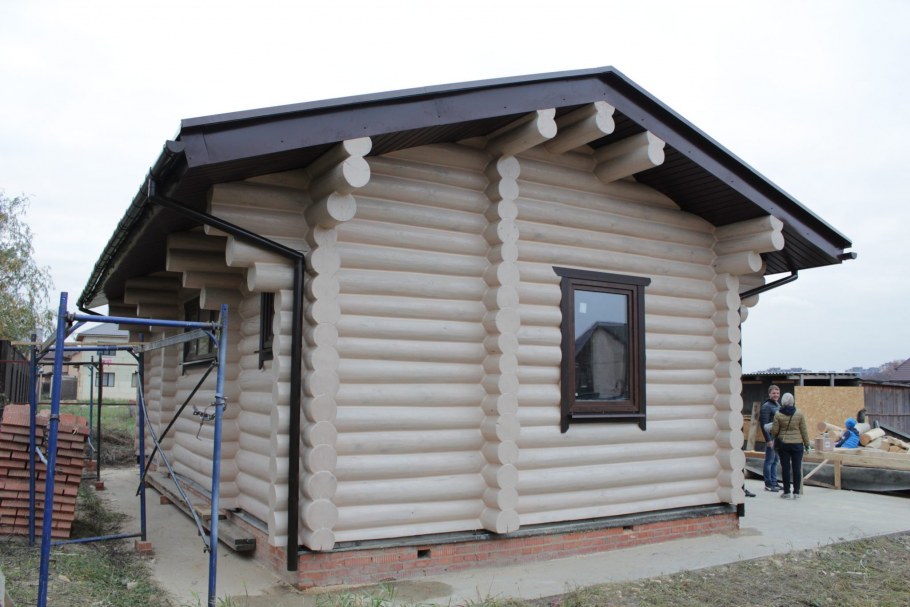 Тиккурила 5064 оцилиндрованного бревна