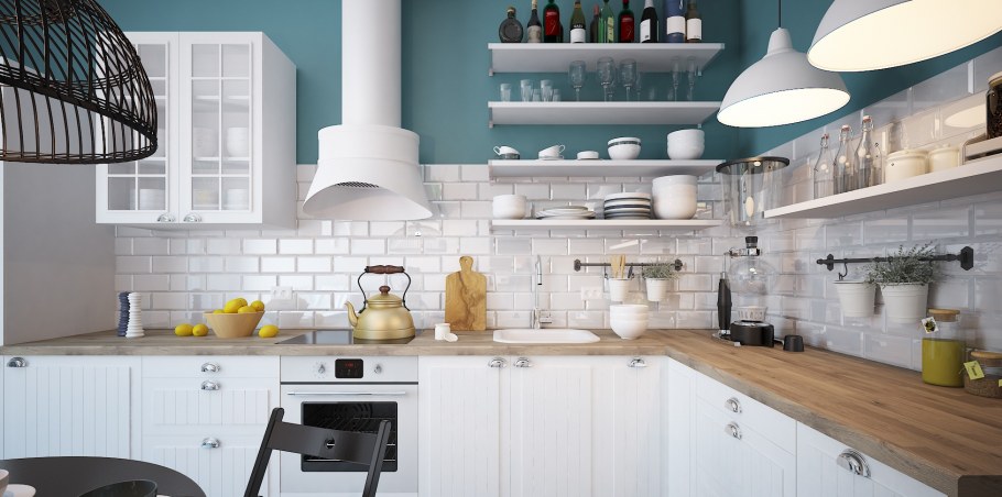 Белая кухня с деревянной столешницей
