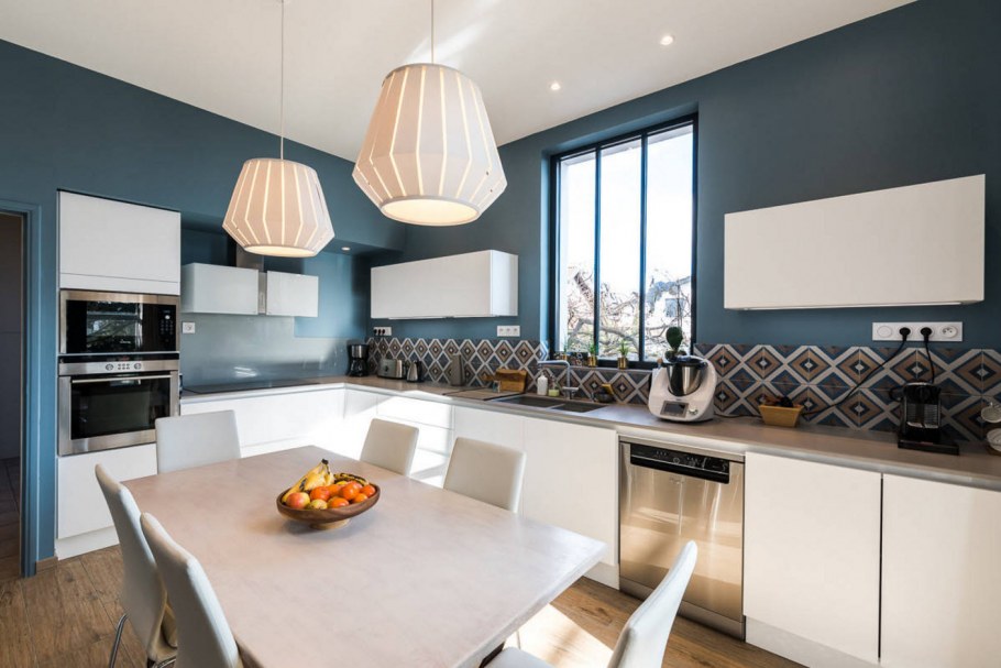 Кухня гостиная неправильной формы