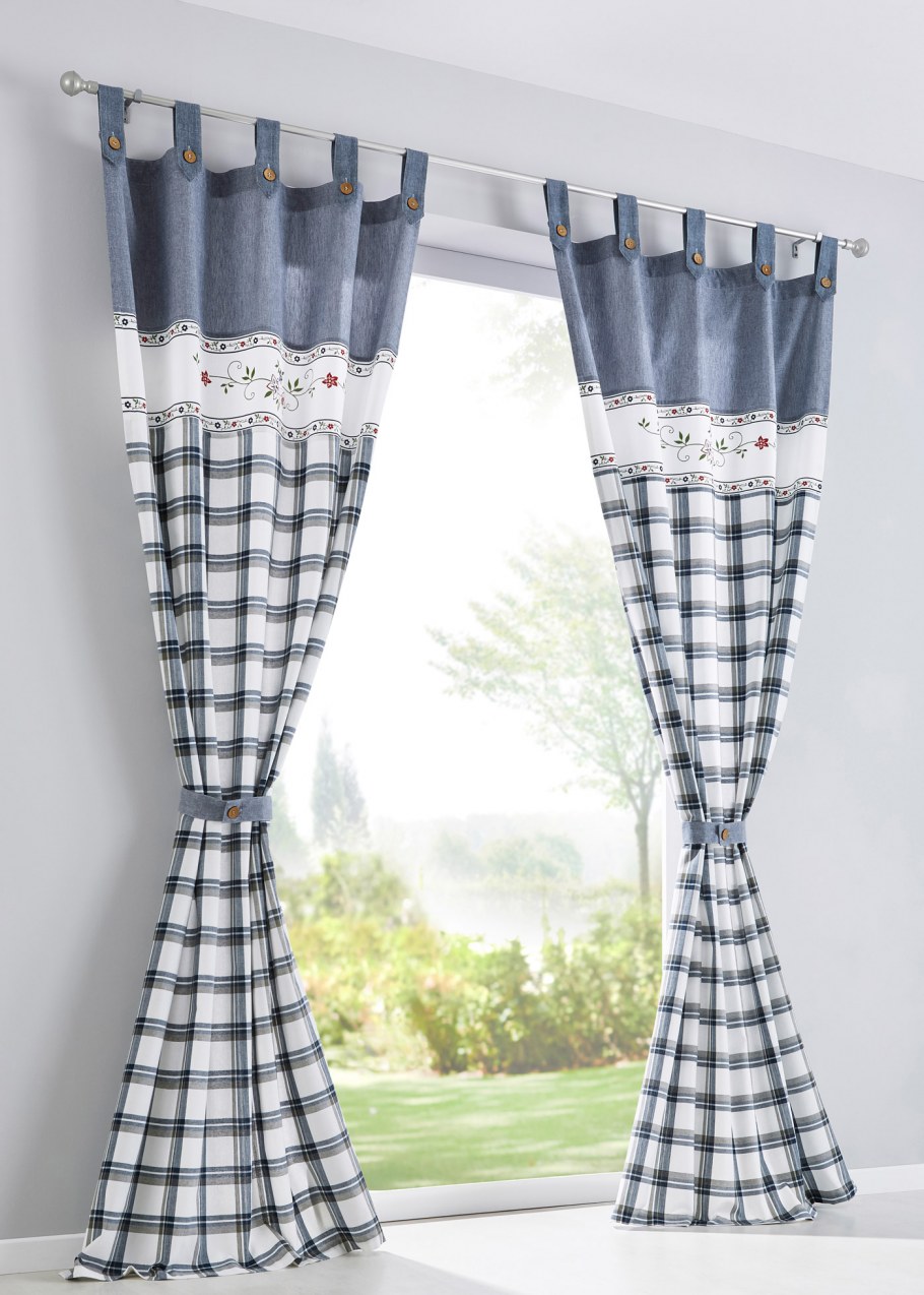Шторы в клеточку