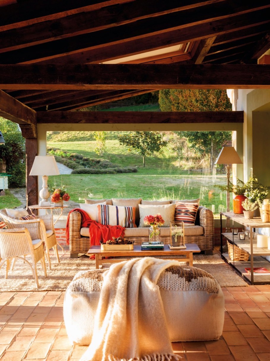 Уютная веранда