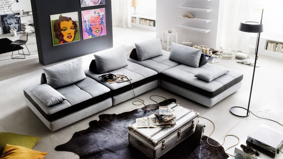 Функциональный диван