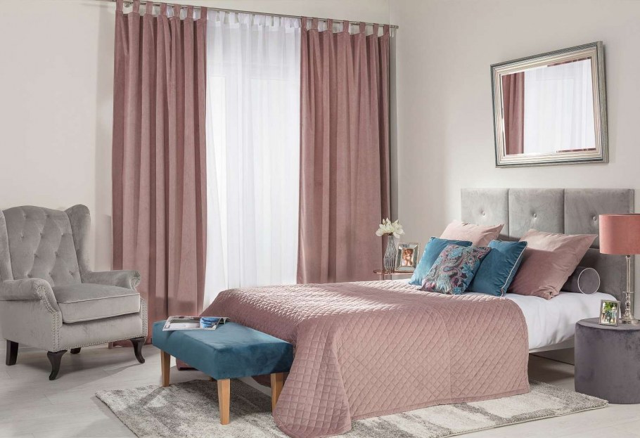 Пепельно розовый цвет в интерьере