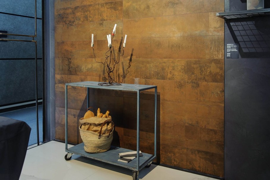 Италон surface Corten в интерьере