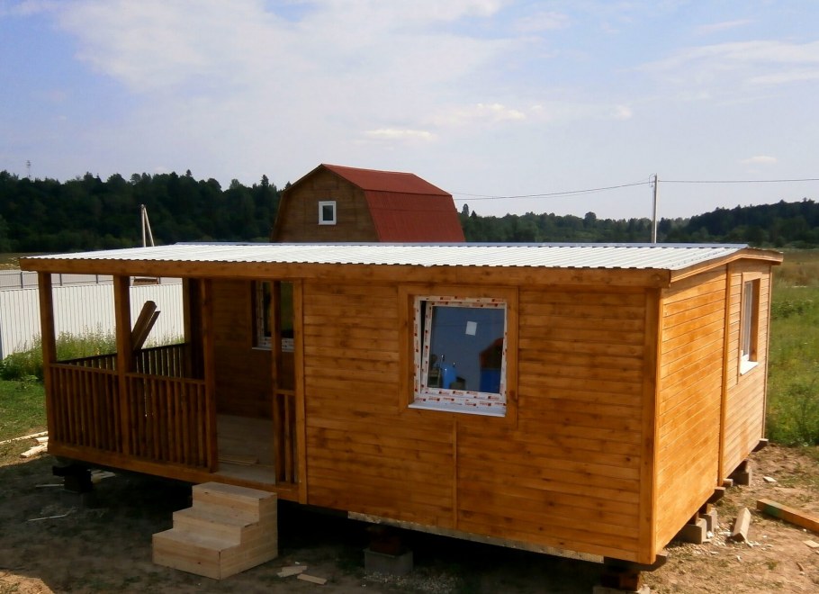 Tiny House с односкатной крышей