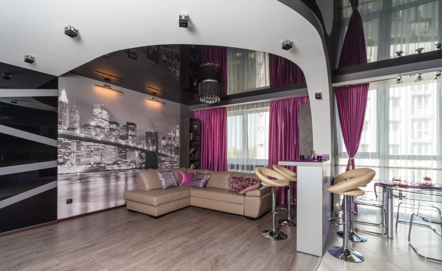 Натяжные потолки в студии