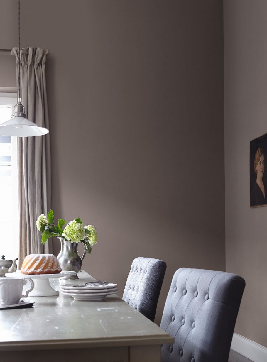 Интерьер спальни 12 кв.м в пастельных тонах