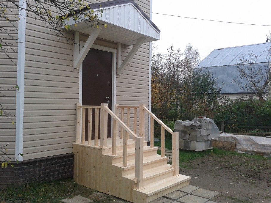 Крыльцо на даче