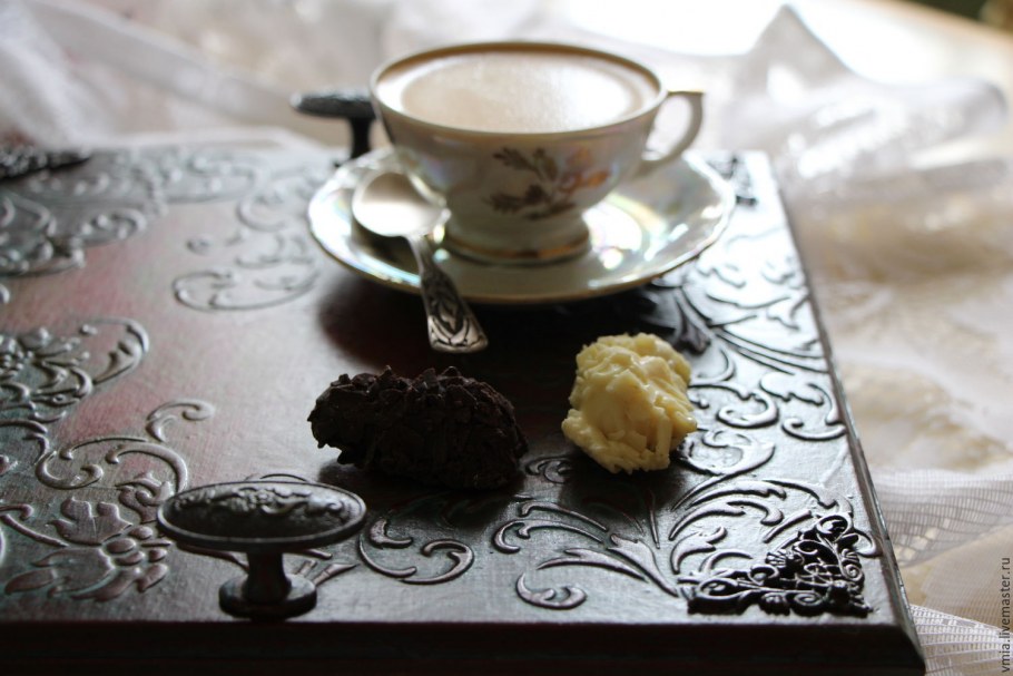 Поднос в интерьере