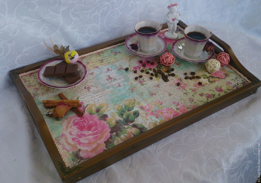 Поднос с декором