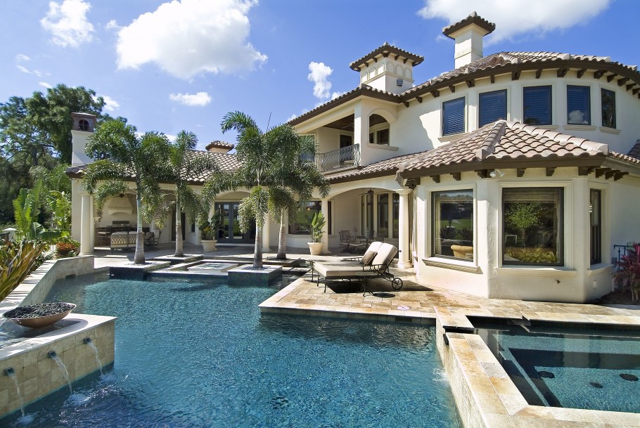 Вилла бассейн пальмы наркобарон