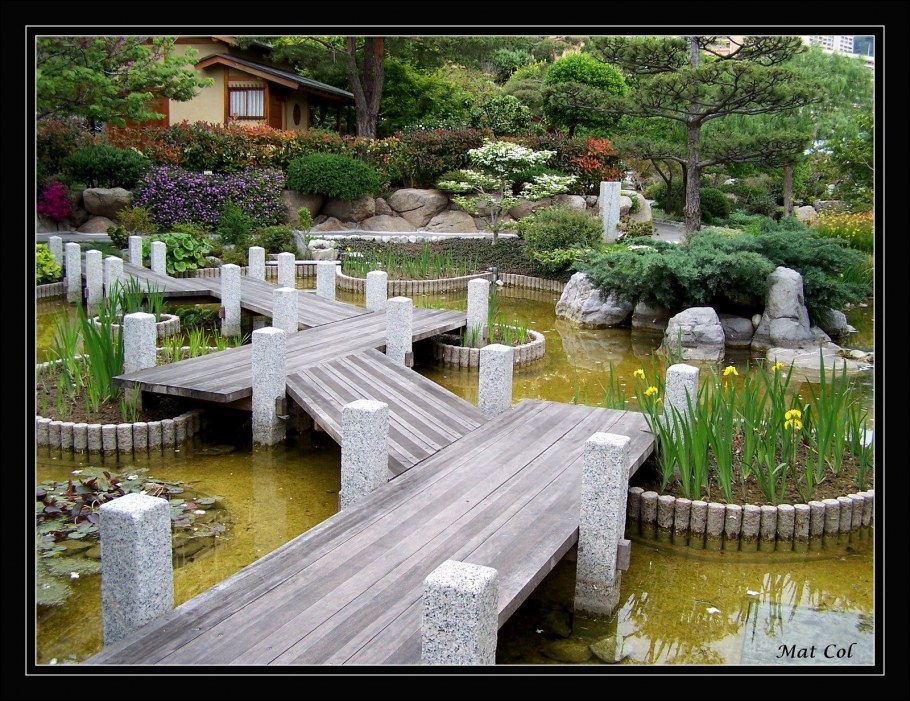 Японский мостик Яцухаси