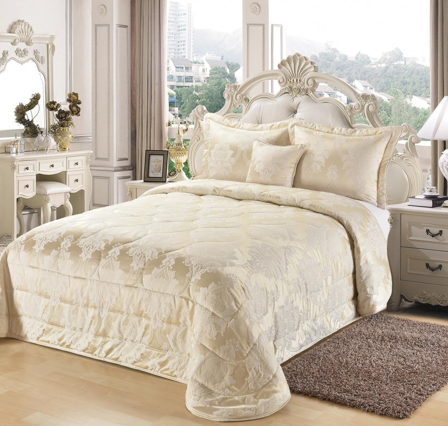 Комплект с покрывалом Sofi de Marko камида 240х260 см