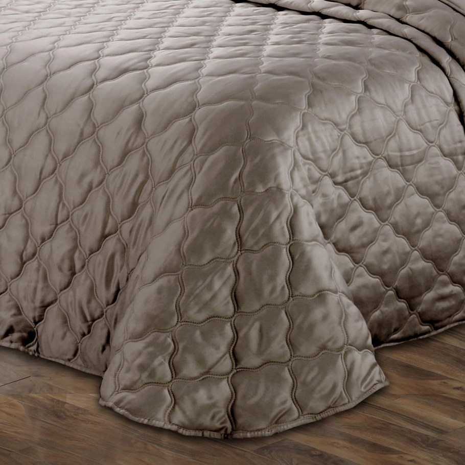 Комплект с покрывалом Sofi de Marko Одри 240х260 см