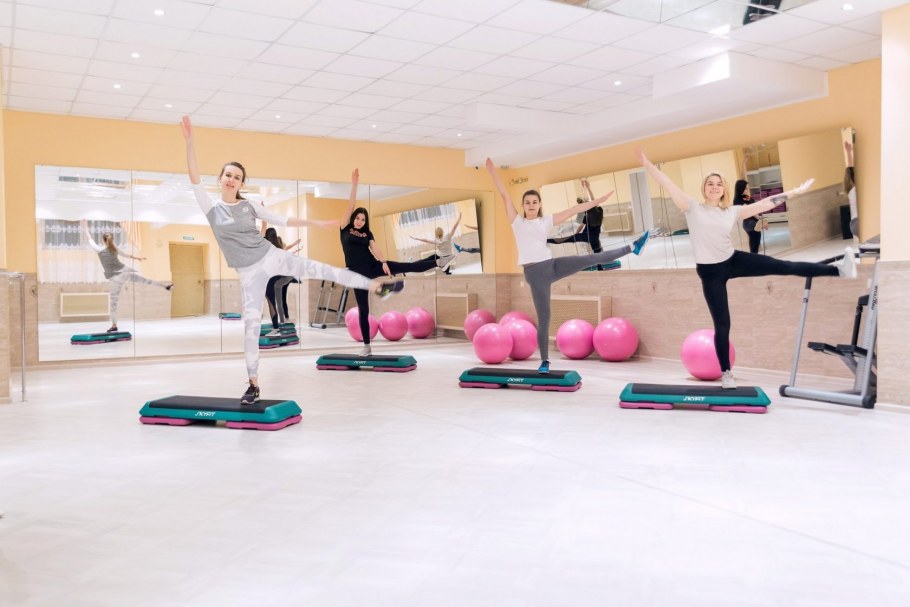 Женская фитнес студия