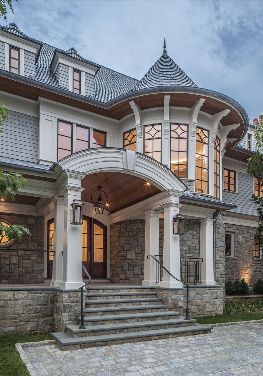 Дома современная классика