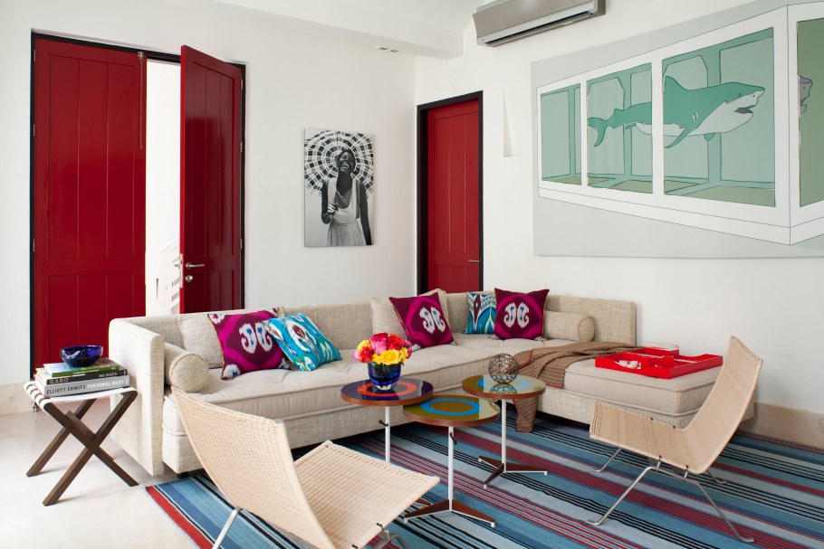 Яркий интерьер гостиной