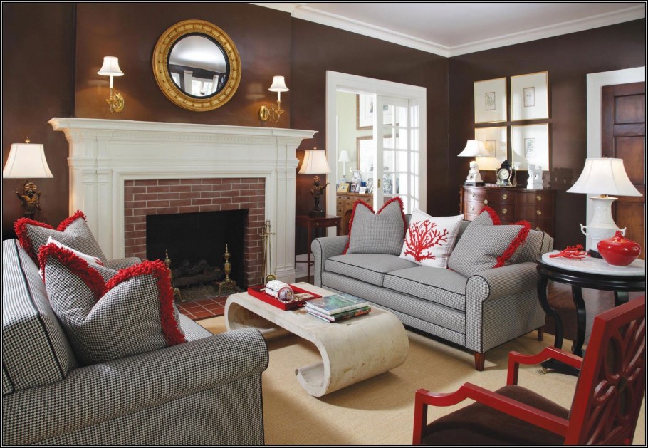 Гостиная в красно коричневых тонах