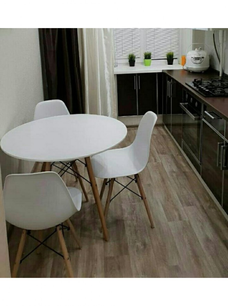 Кухонный остров с обеденной зоной