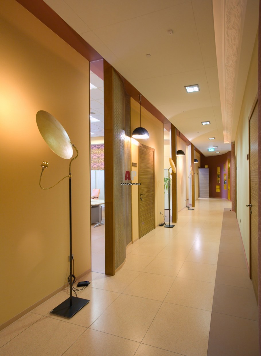 Цвет стен в коридоре офиса