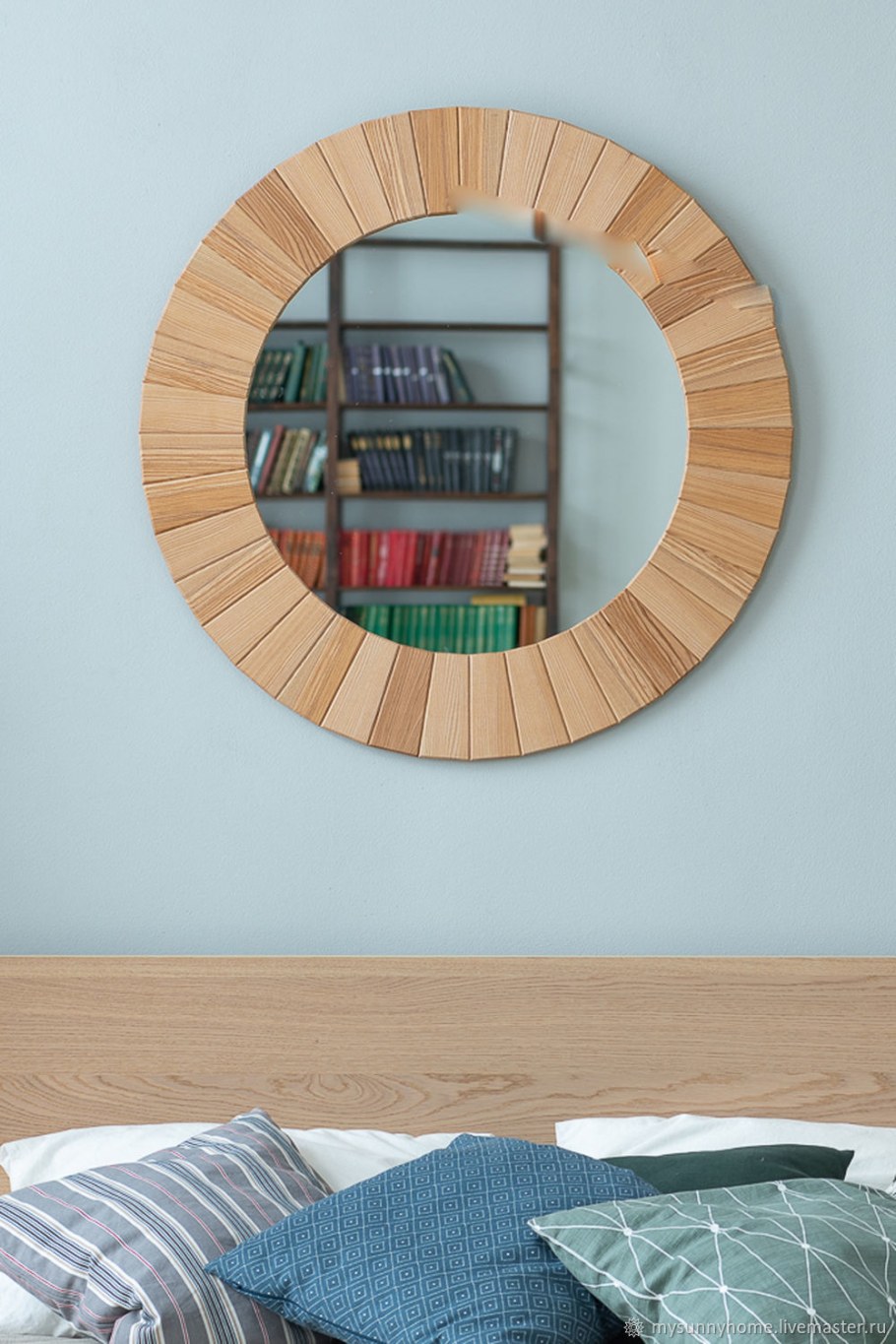 Дизайнерские зеркала из дерева