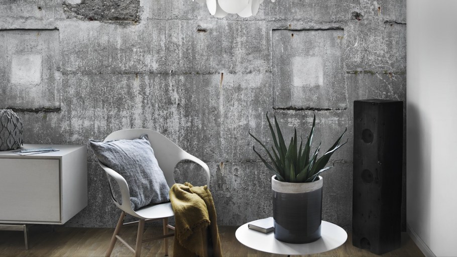 Серая бетонная стена