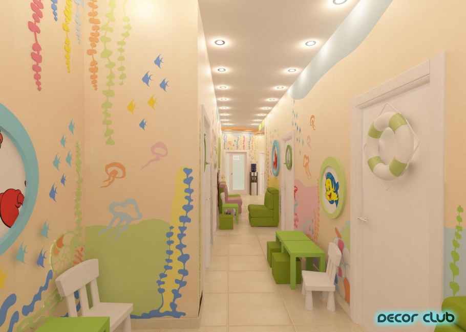 Покраска стен в детском саду в два цвета