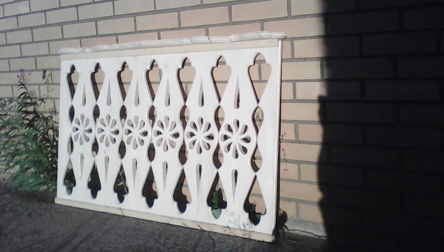 Резные перила для лестниц из дерева