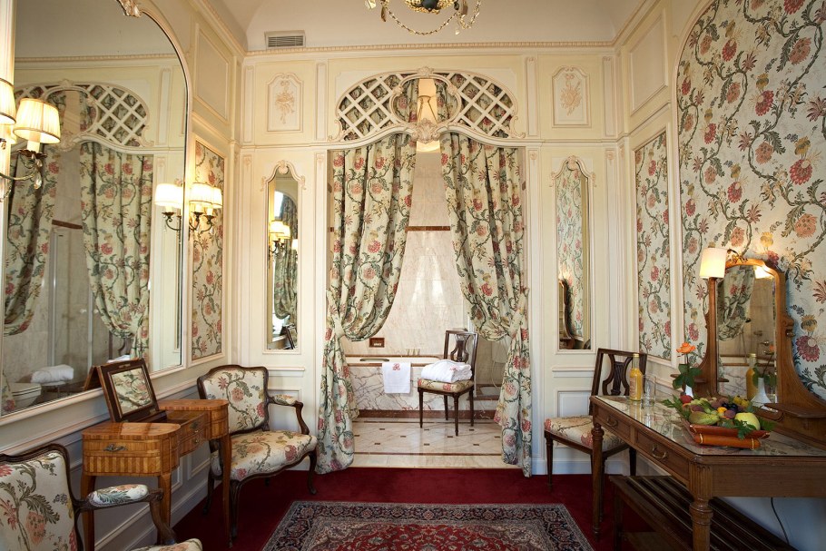 Квартира в Париже лофт